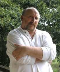 Bruce Whatley